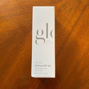Glo Skin Beauty oil free sunscreen SPF 40